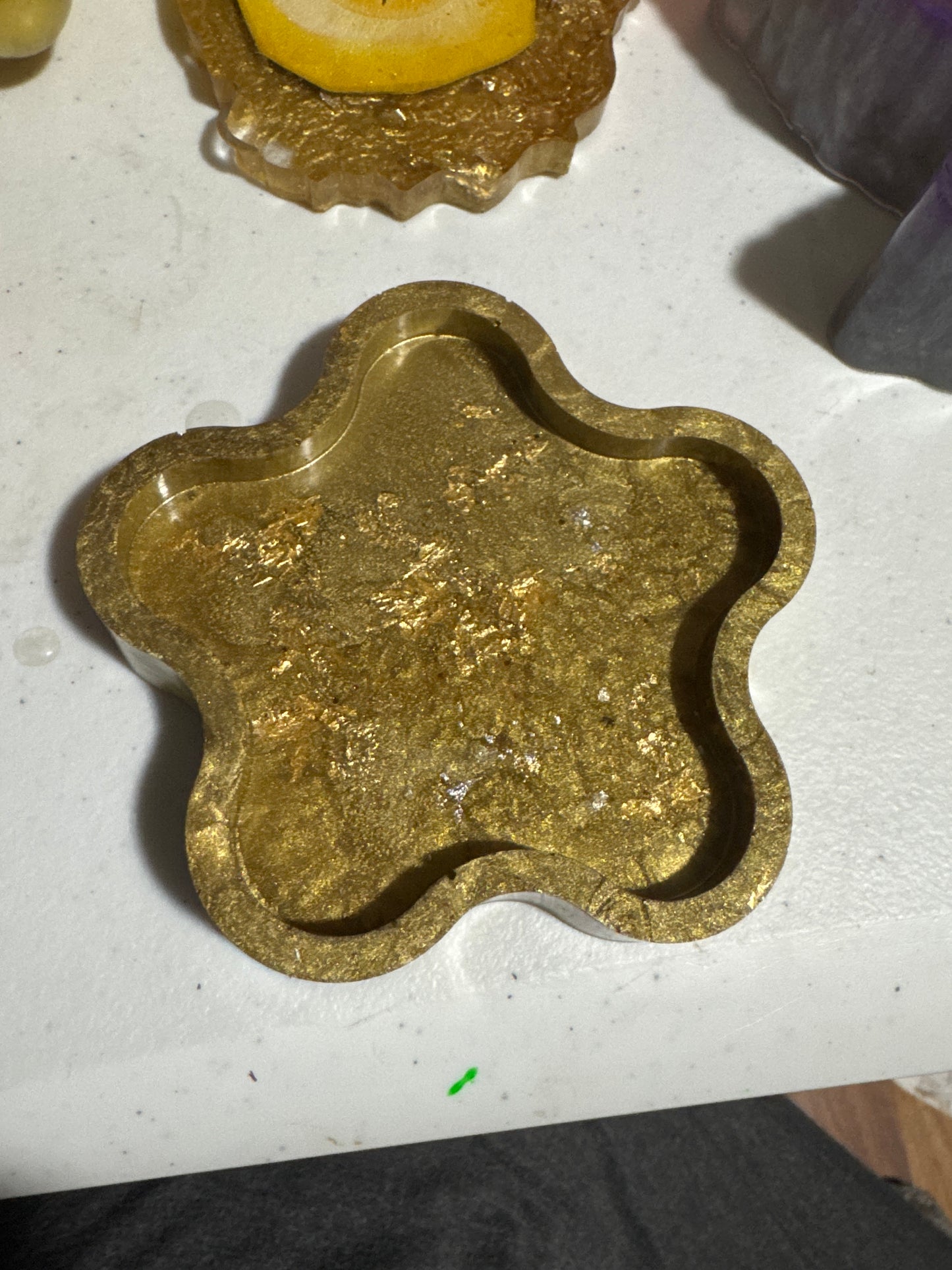 Flower tray